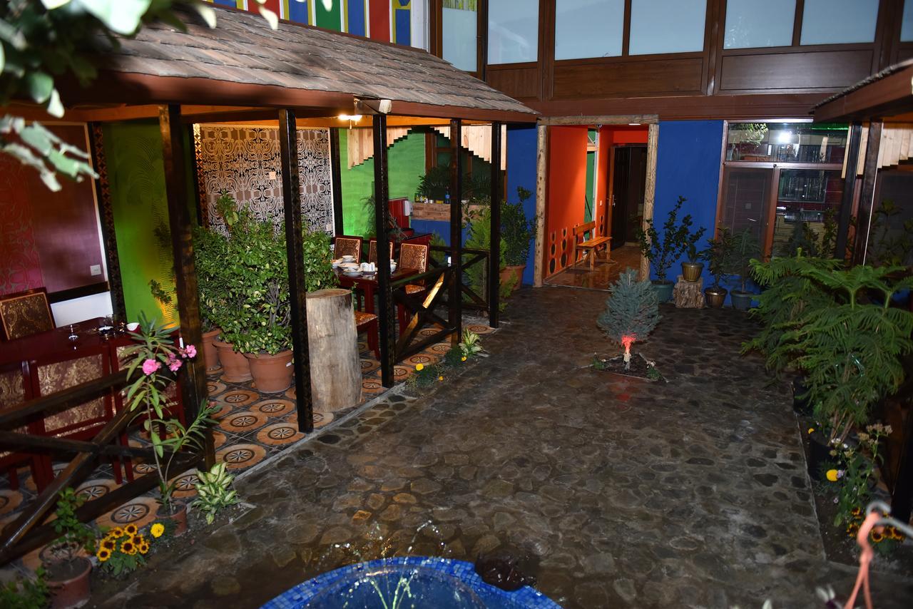 Inci Design Hotel & Hostel Şǝki Exterior foto
