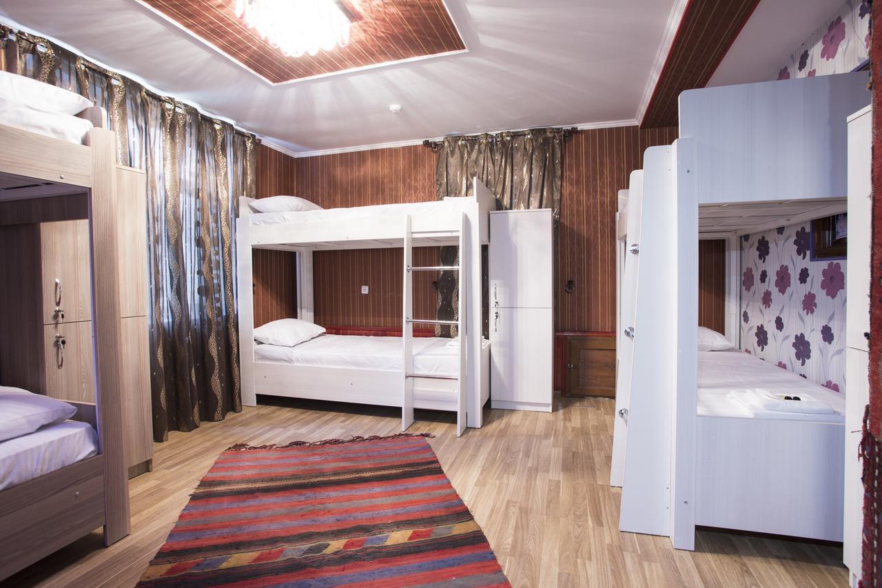 Inci Design Hotel & Hostel Şǝki Exterior foto